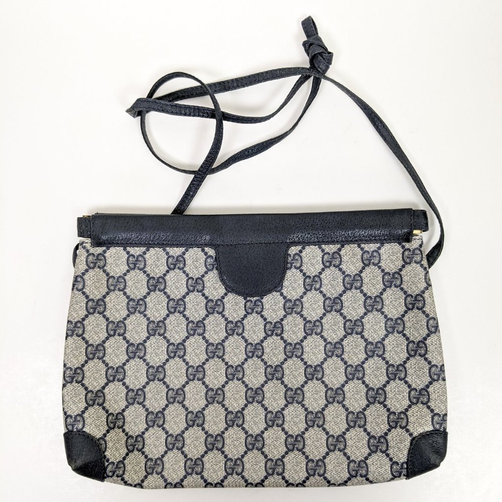 Vintage Gucci Logo Crossbody Bag Blue Small - Picture 3 of 16